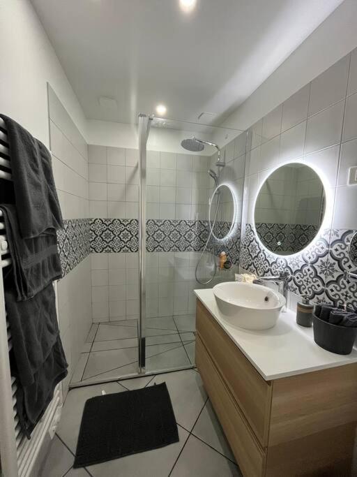 Superbe Appartement Moderne En Rez-De-Chaussee Ozoir-la-Ferrière Esterno foto