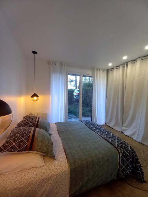 Superbe Appartement Moderne En Rez-De-Chaussee Ozoir-la-Ferrière Esterno foto
