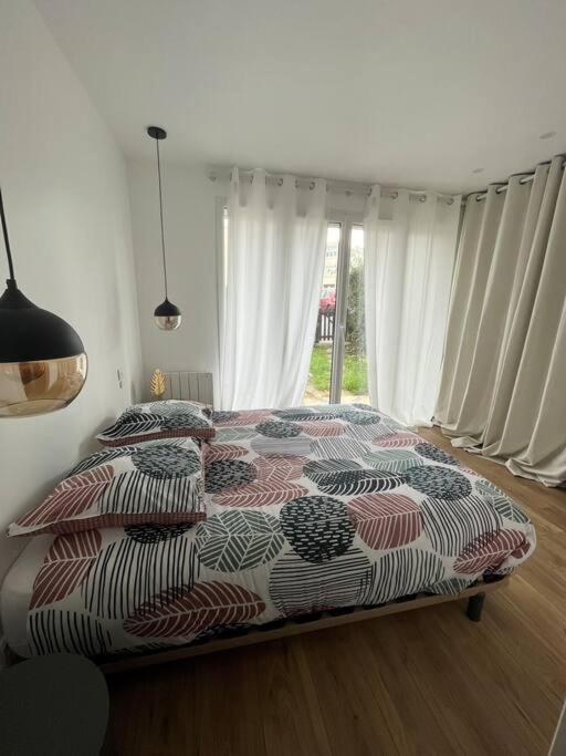 Superbe Appartement Moderne En Rez-De-Chaussee Ozoir-la-Ferrière Esterno foto