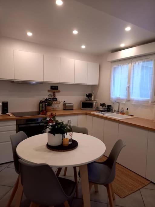 Superbe Appartement Moderne En Rez-De-Chaussee Ozoir-la-Ferrière Esterno foto